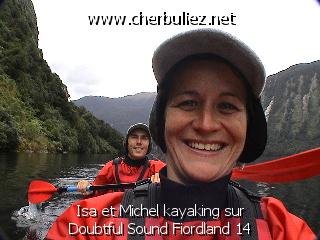 légende: Isa et Michel kayaking sur Doubtful Sound Fiordland 14
qualityCode=raw
sizeCode=half

Données de l'image originale:
Taille originale: 167465 bytes
Temps d'exposition: 1/425 s
Diaph: f/400/100
Heure de prise de vue: 2003:03:22 15:05:59
Flash: non
Focale: 42/10 mm
